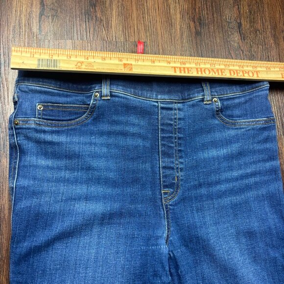 SPANX Flare High Rise Pull On Jeans Medium Wash Women’s Size Large - Picture 6 of 10